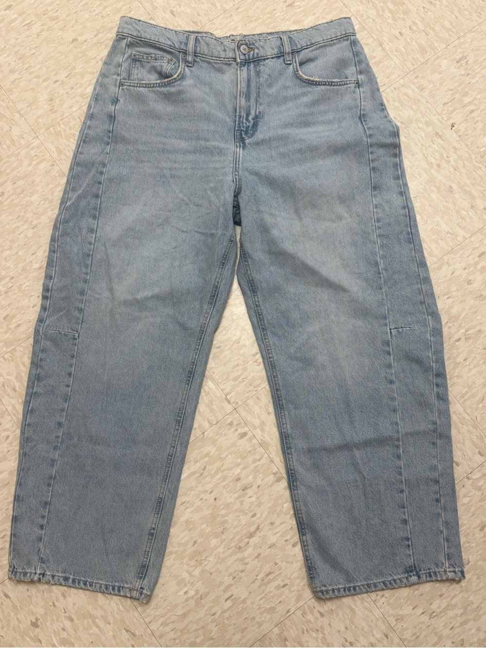 Lucky Brand Light Blue Cropped Jeans